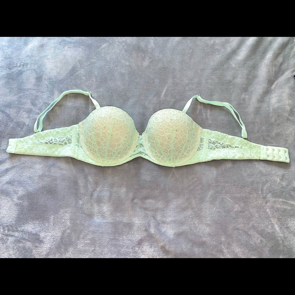 Victoria's Secret Dream Angels Push Up Lace Bra 32D Light Green Multiway Straps